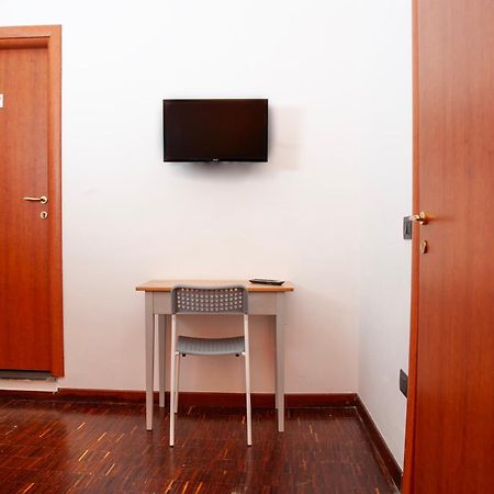 Palazzo Carafa Della Spina Room And Apartment Napoli Eksteriør bilde