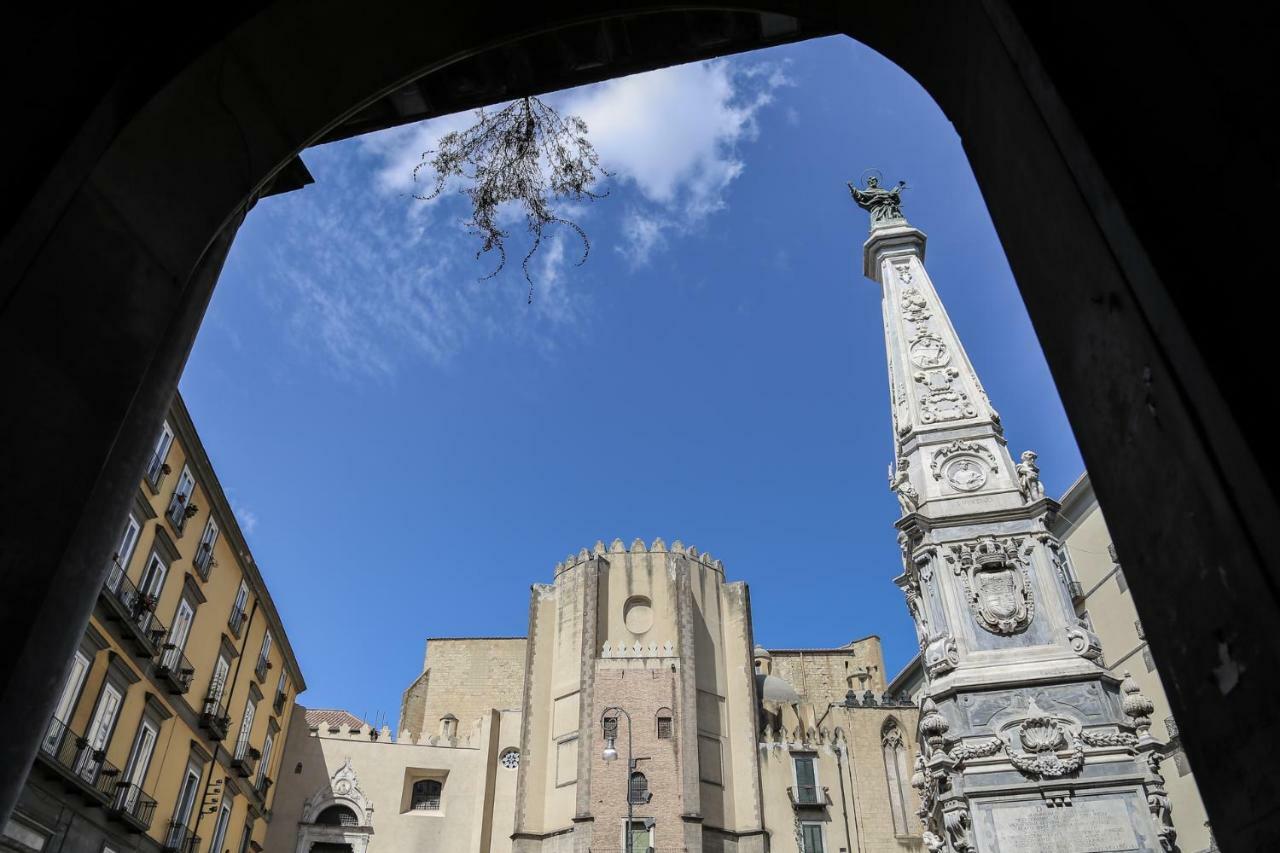 Palazzo Carafa Della Spina Room And Apartment Napoli Eksteriør bilde